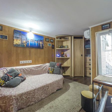 Apartamento Супер Мини Смарт Квартирка I Для Пары В Самом Сердце Одессы Super Mini Smart At The Odessa Heart I Exterior foto